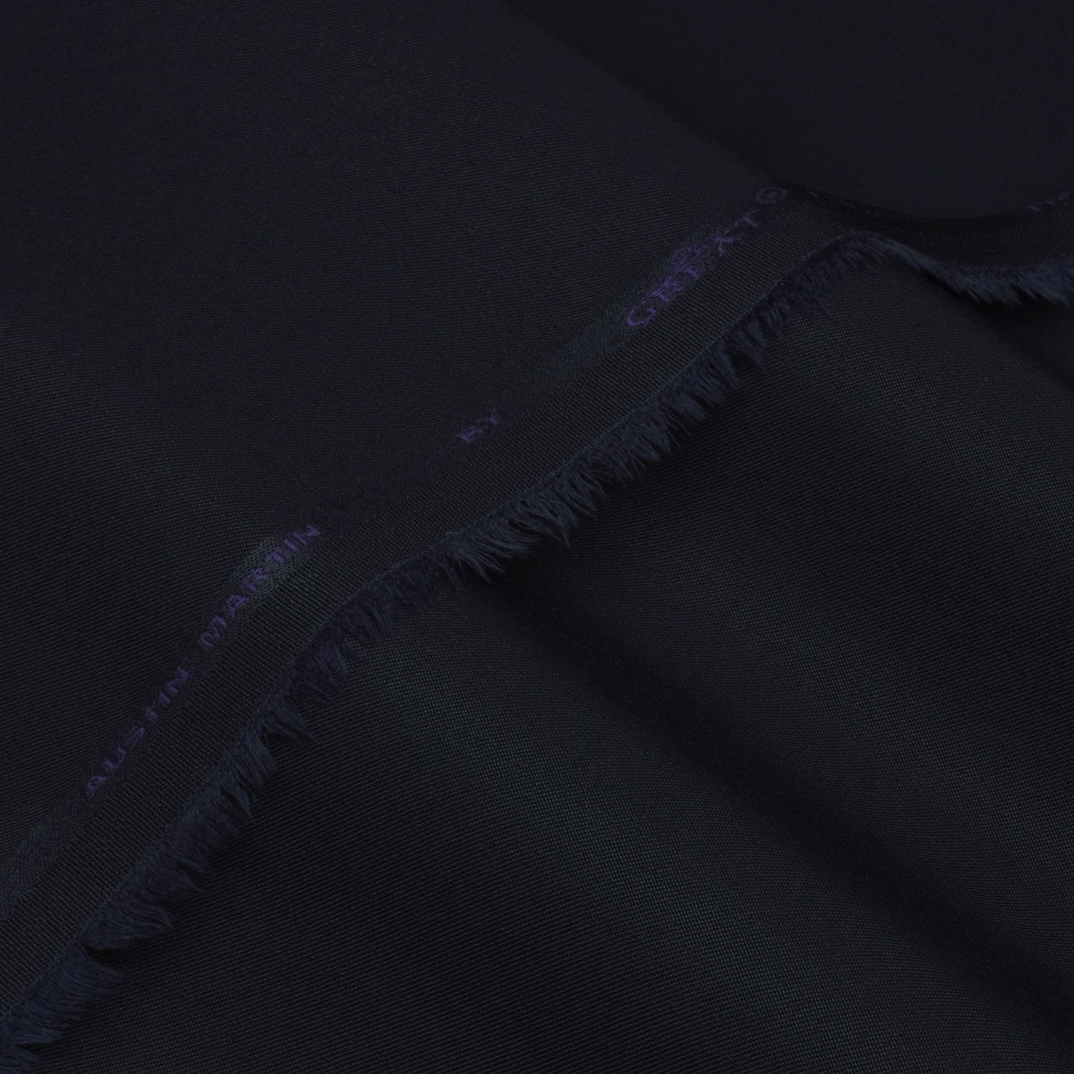 Austin Martin - Winter Wash & Wear