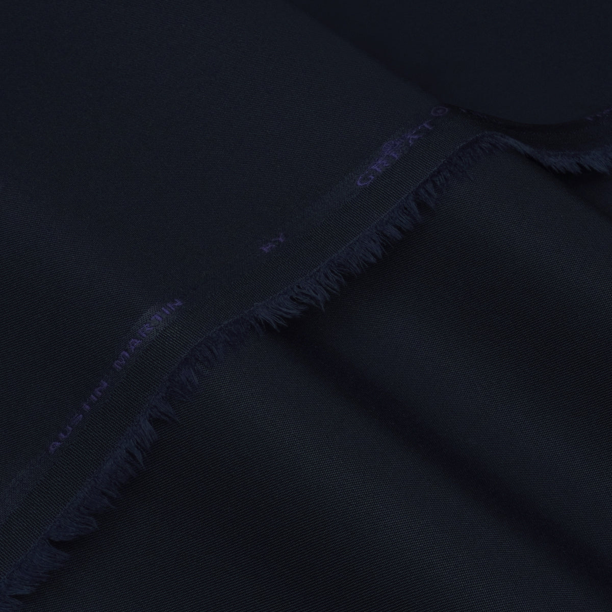 Austin Martin - Winter Wash & Wear